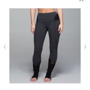 Lululemon Devi yoga pant size 6